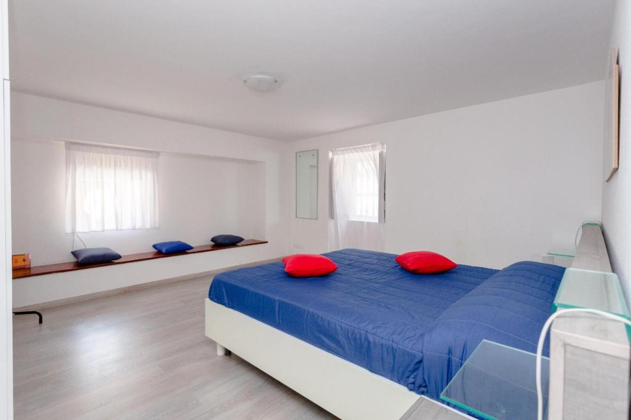 Domus Elisae Apartment 陶尔米纳 外观 照片