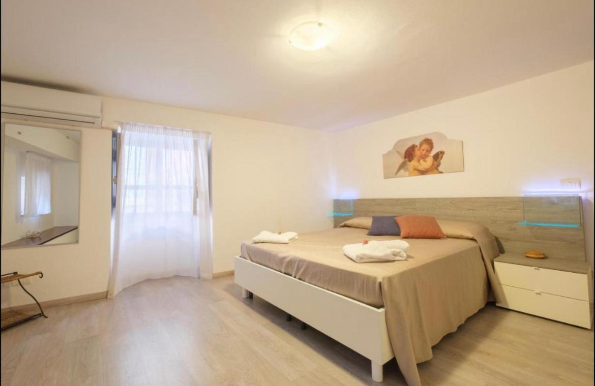 Domus Elisae Apartment 陶尔米纳 外观 照片