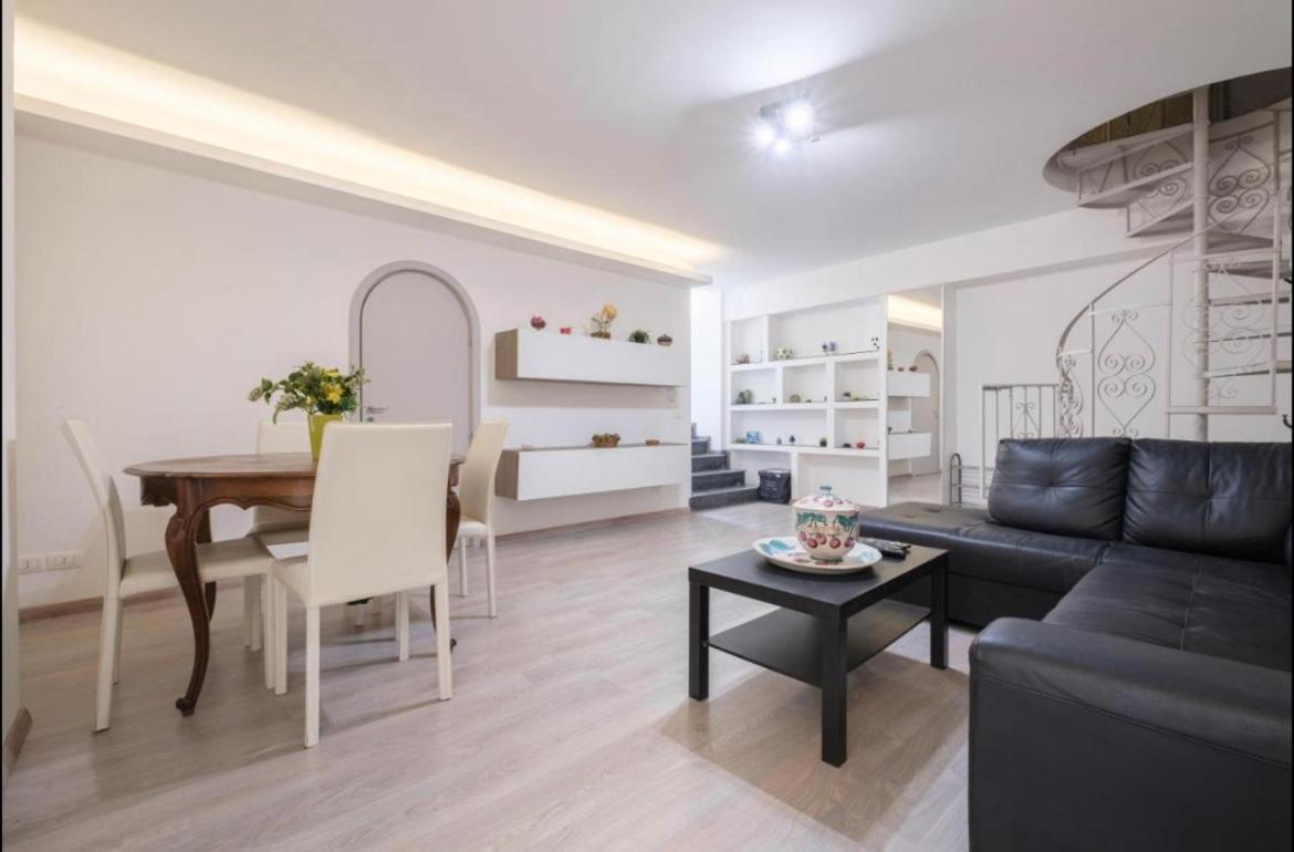 Domus Elisae Apartment 陶尔米纳 外观 照片